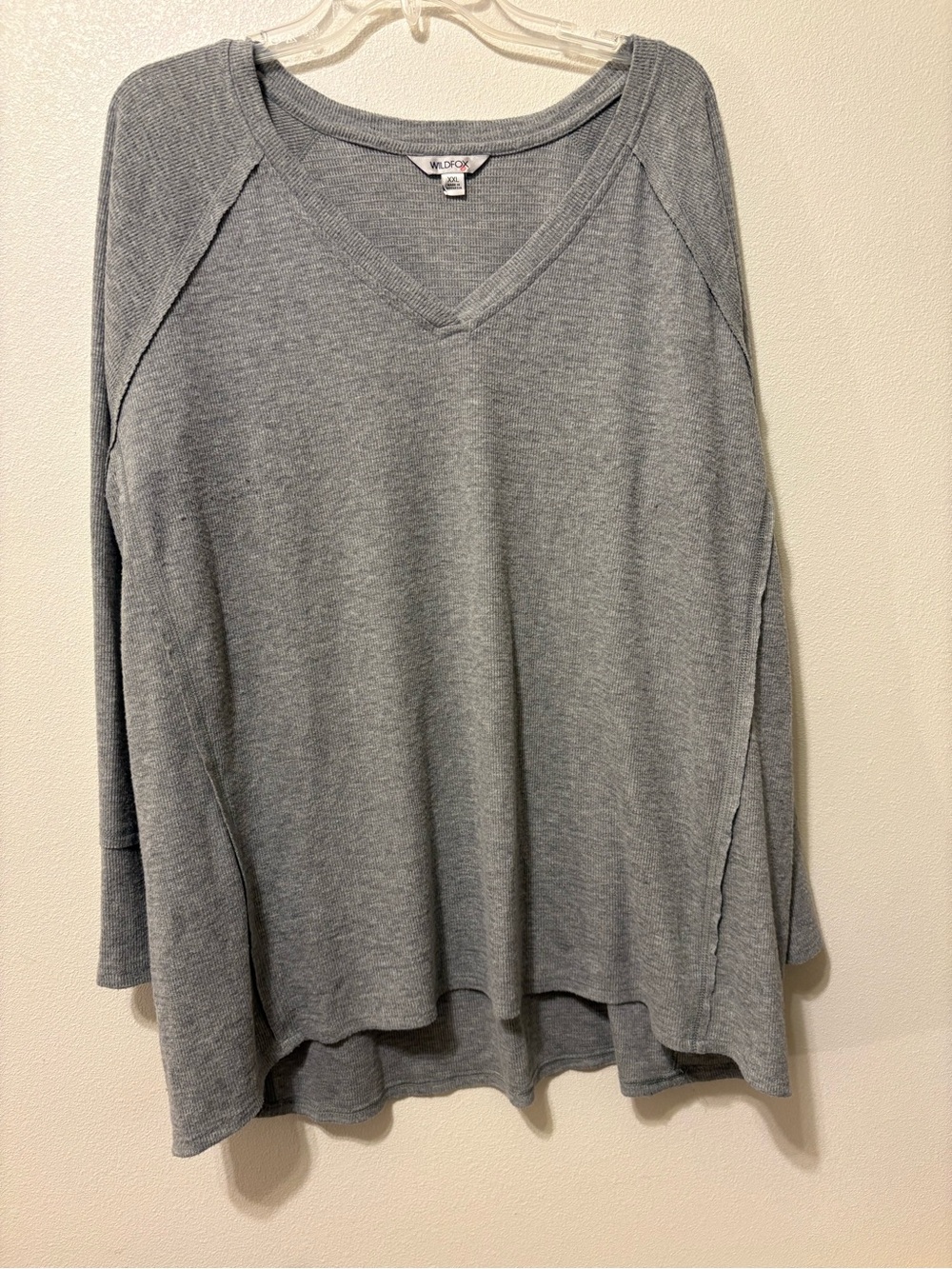 Wildfox Heather Gray V-Neck Pullover Top